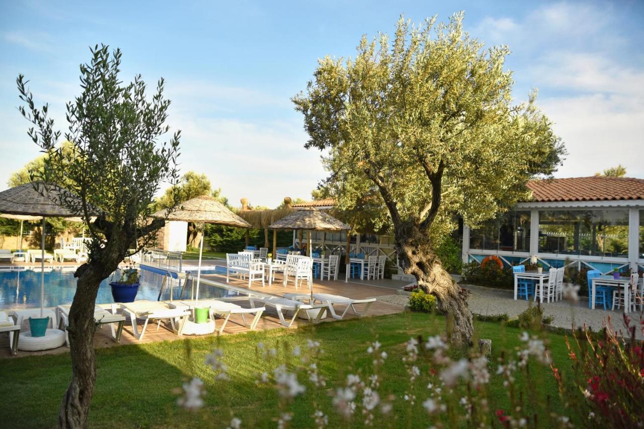 Zeytin Arasi Apart Otel Ayvalı エクステリア 写真