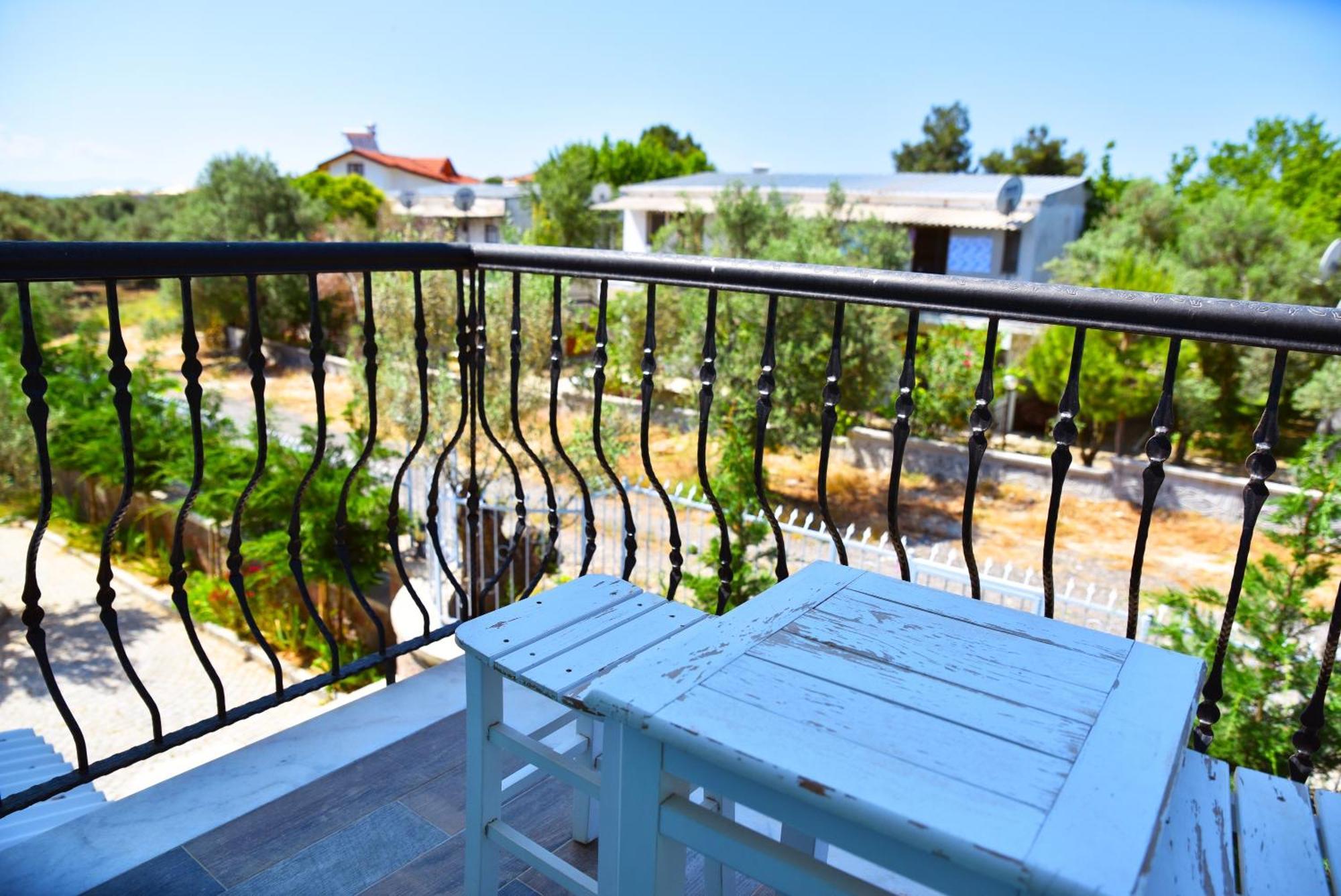 Zeytin Arasi Apart Otel Ayvalı 部屋 写真