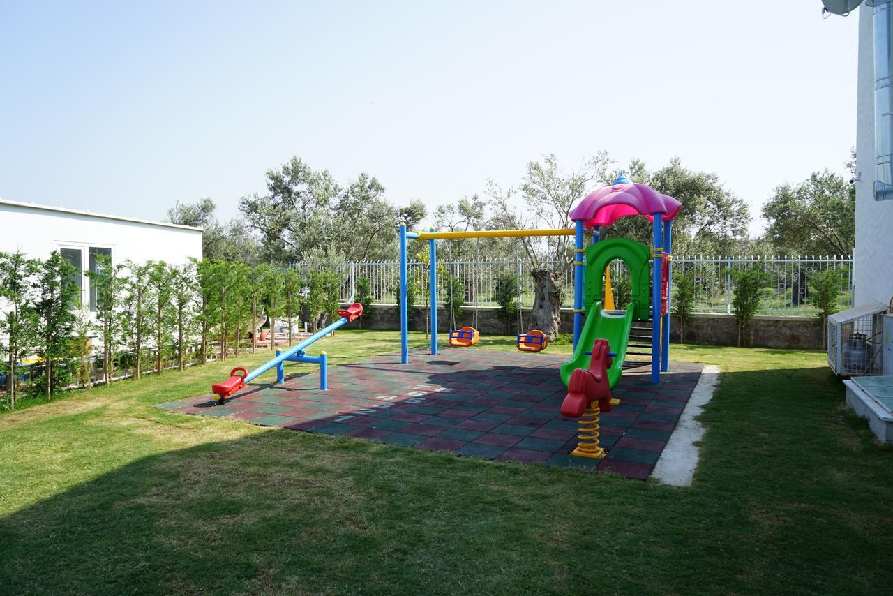 Zeytin Arasi Apart Otel Ayvalı エクステリア 写真