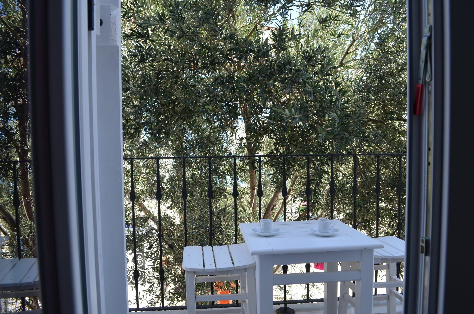 Zeytin Arasi Apart Otel Ayvalı エクステリア 写真