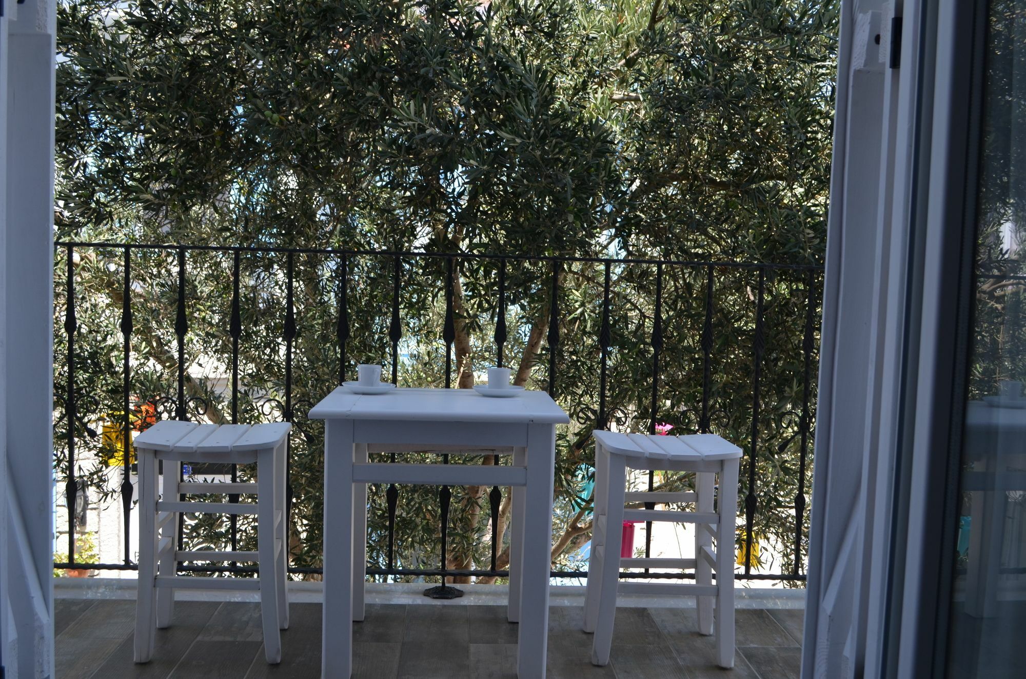 Zeytin Arasi Apart Otel Ayvalı エクステリア 写真